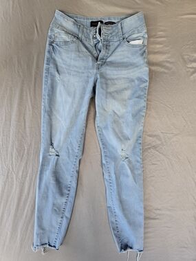 Kendall & Kylie Light Wash Distressed Skinny Jeans